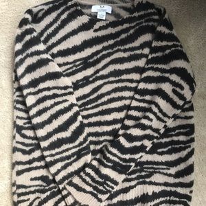 Magaschoni Cashmere Sweater